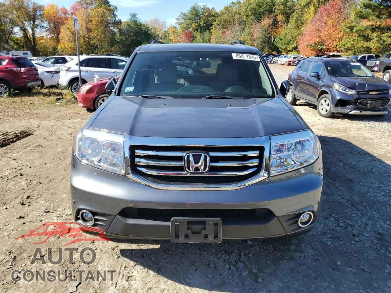 HONDA PILOT 2013 - 5FNYF4H97DB032916