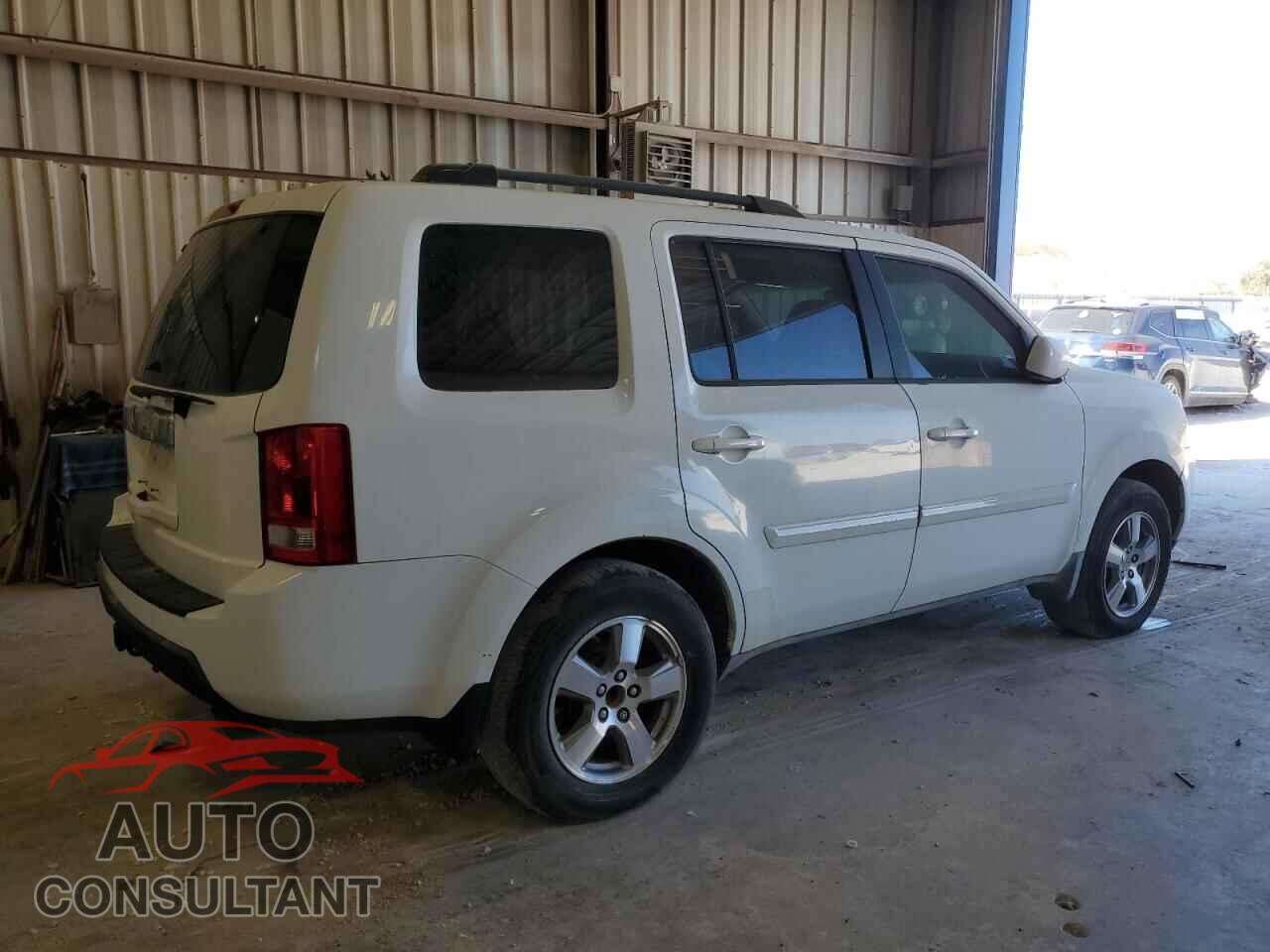 HONDA PILOT 2009 - 5FNYF38649B021895