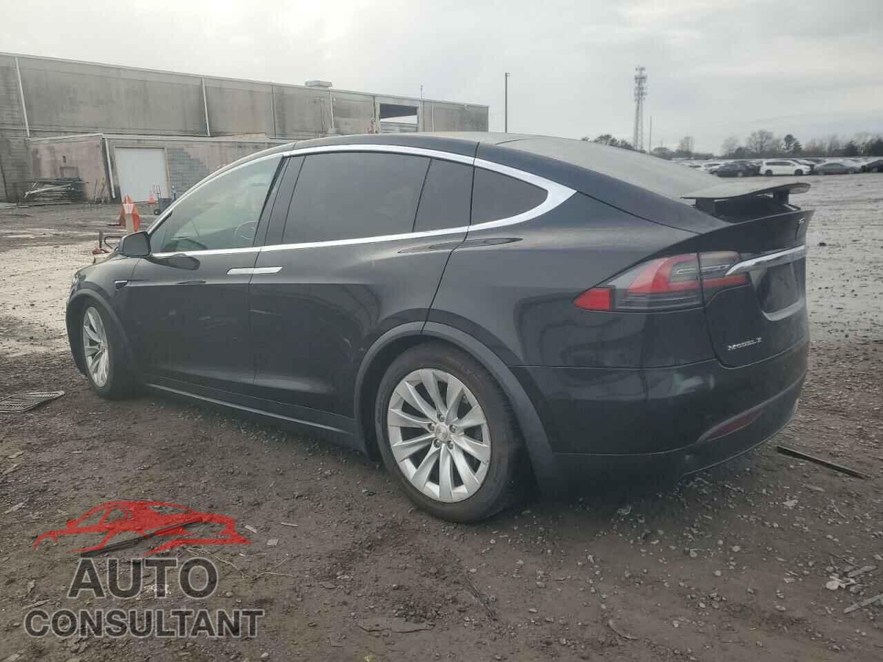 TESLA MODEL X 2017 - 5YJXCDE2XHF049355