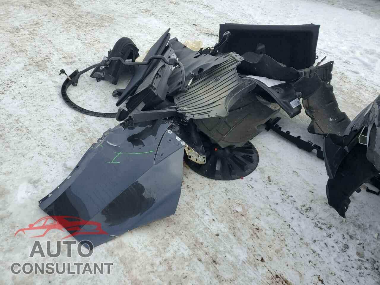 TESLA MODEL Y 2024 - 7SAYGDEE3RF031240