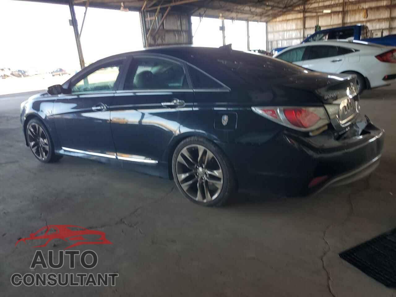 HYUNDAI SONATA 2015 - KMHEC4A46FA139179
