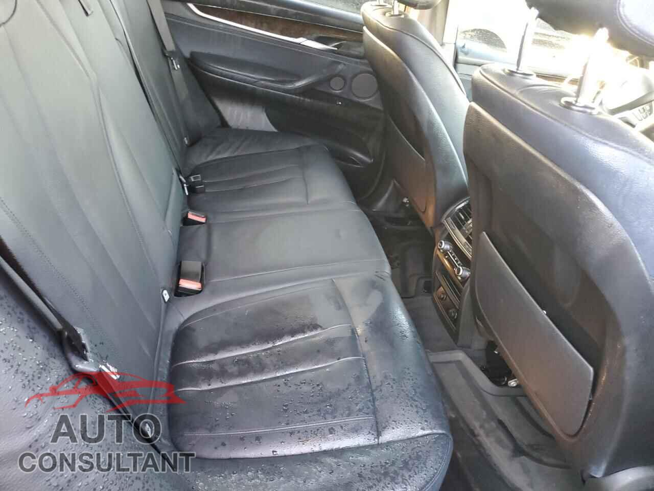 BMW X5 2014 - 5UXKS4C53E0C07038