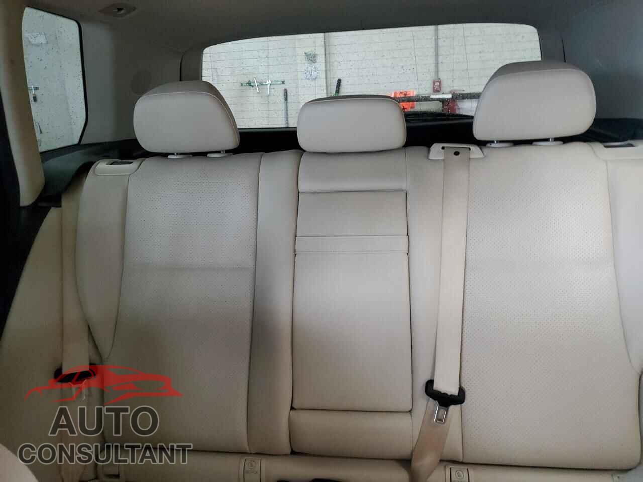 MERCEDES-BENZ GLK-CLASS 2015 - WDCGG8JB2FG362060