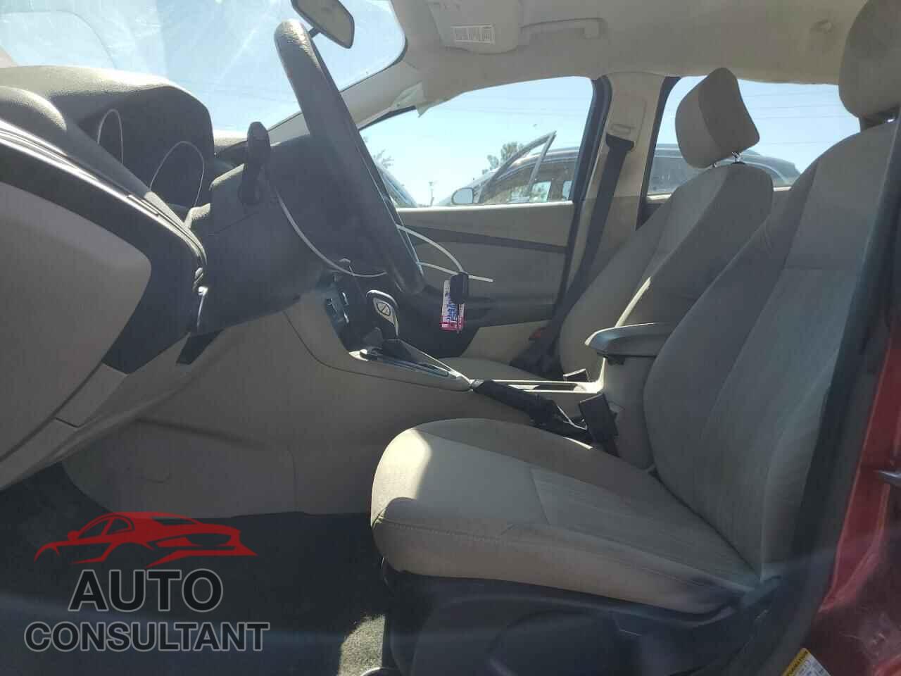 FORD FOCUS 2015 - 1FADP3F24FL344824