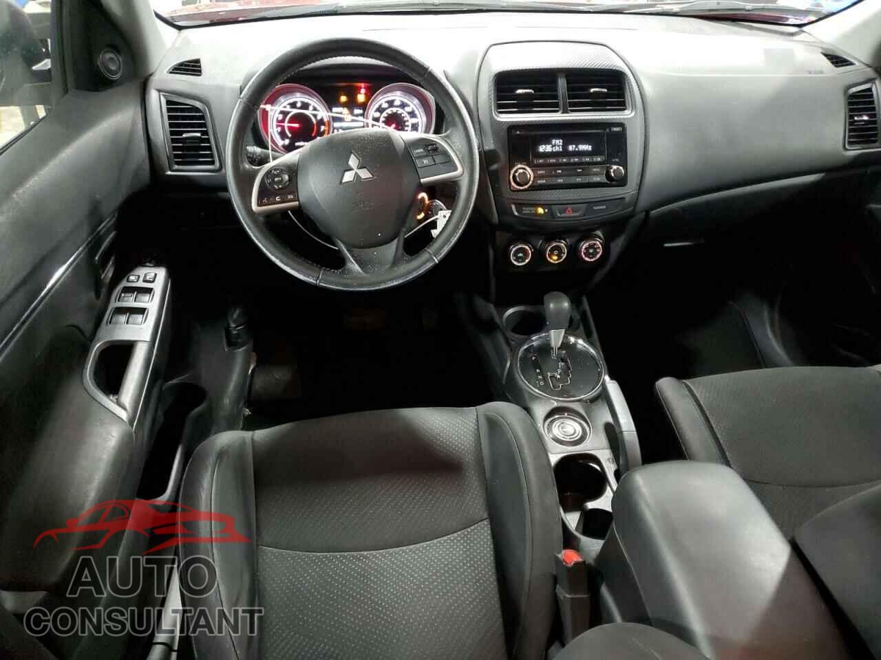 MITSUBISHI OUTLANDER 2015 - 4A4AR3AU8FE005285