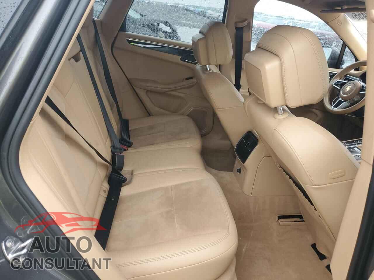 PORSCHE MACAN 2016 - WP1AB2A55GLB47815