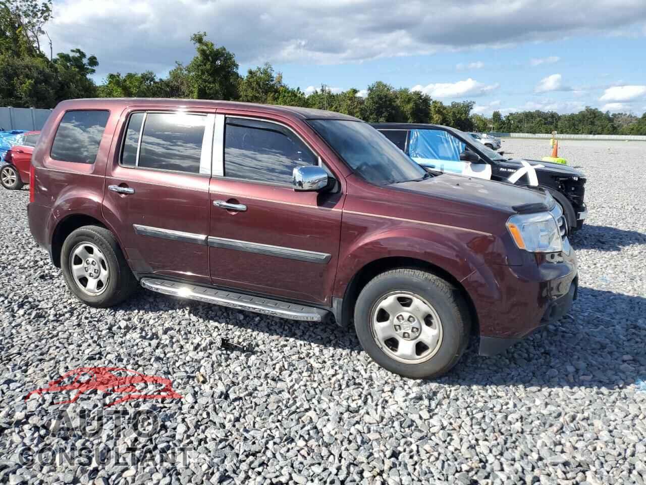 HONDA PILOT 2015 - 5FNYF3H21FB020695