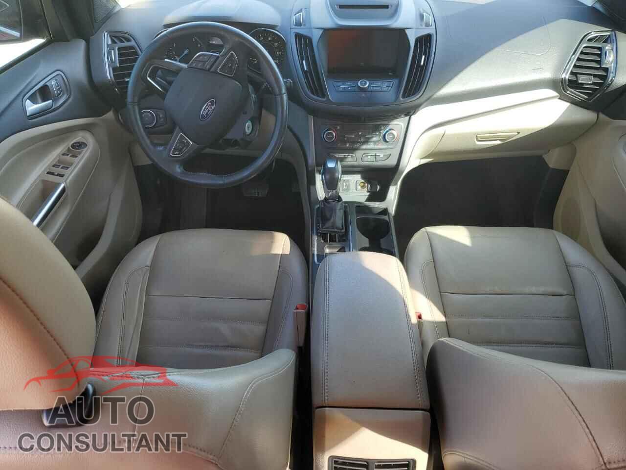 FORD ESCAPE 2018 - 1FMCU0HD3JUB97597