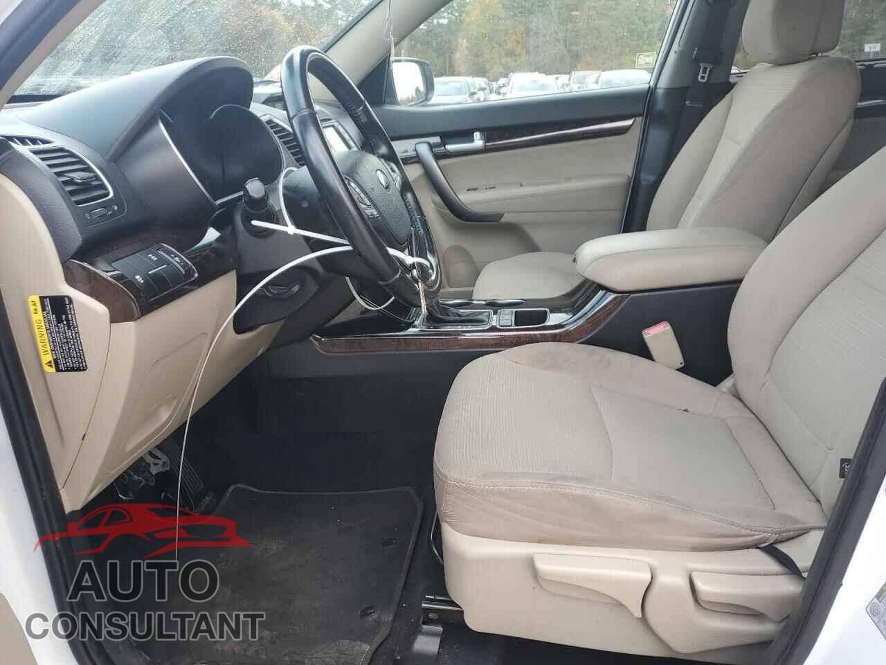 KIA SORENTO 2014 - 5XYKTCA67EG439167
