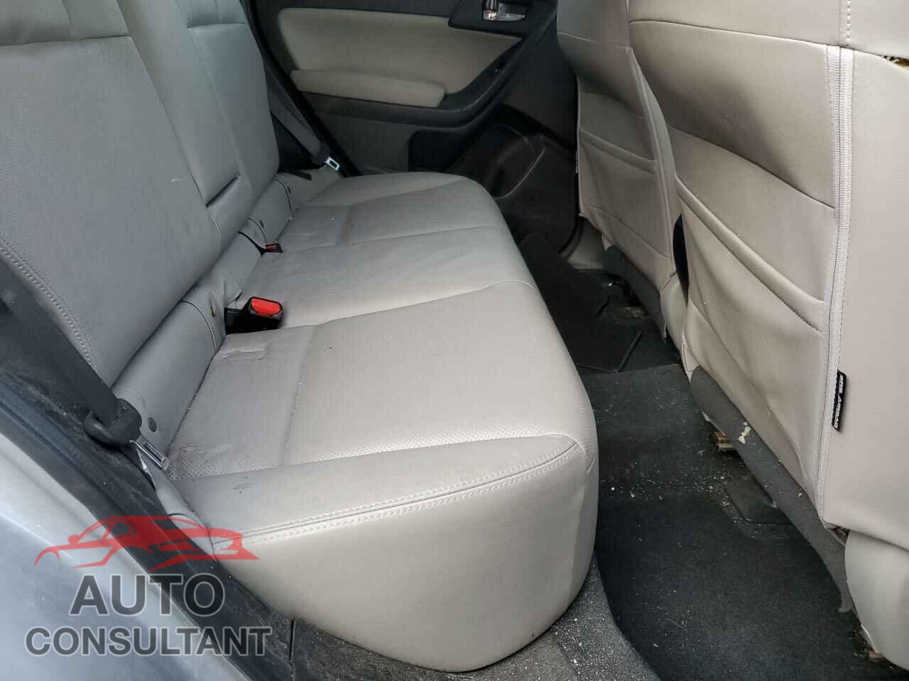SUBARU FORESTER 2015 - JF2SJAHC0FH512203