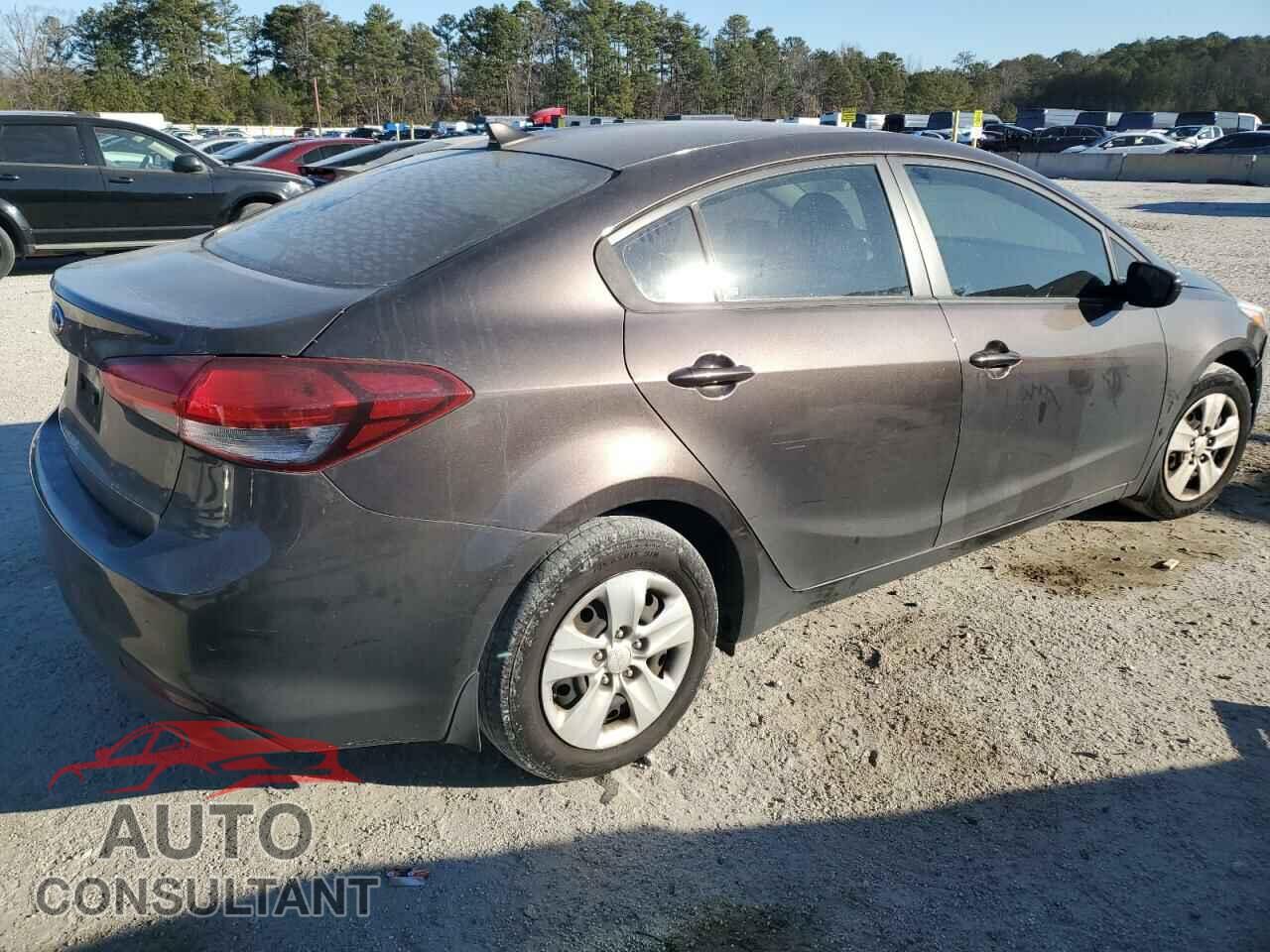 KIA FORTE 2018 - 3KPFK4A70JE219783
