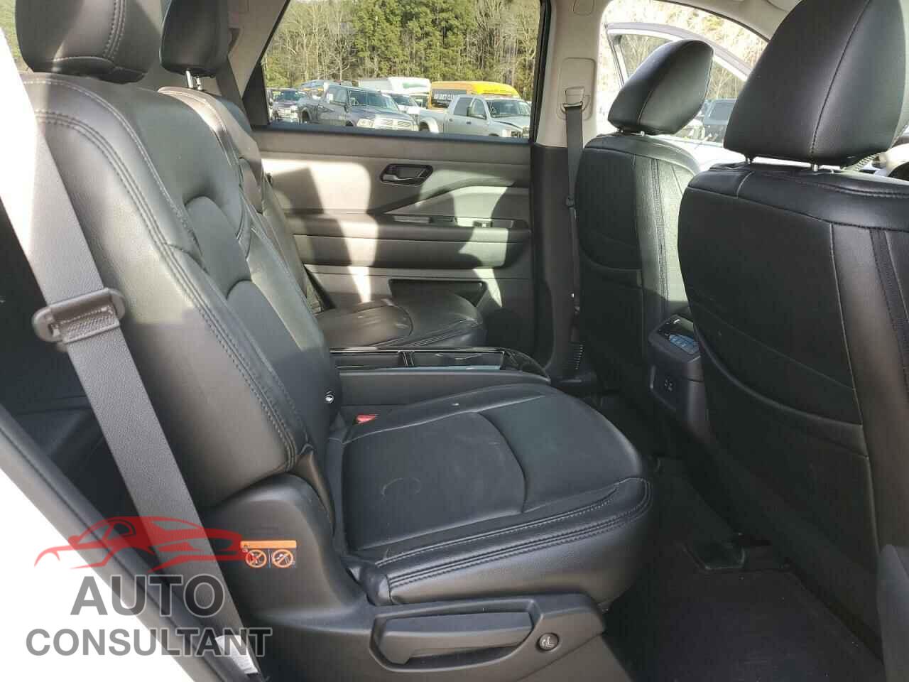 NISSAN PATHFINDER 2023 - 5N1DR3BB8PC260593
