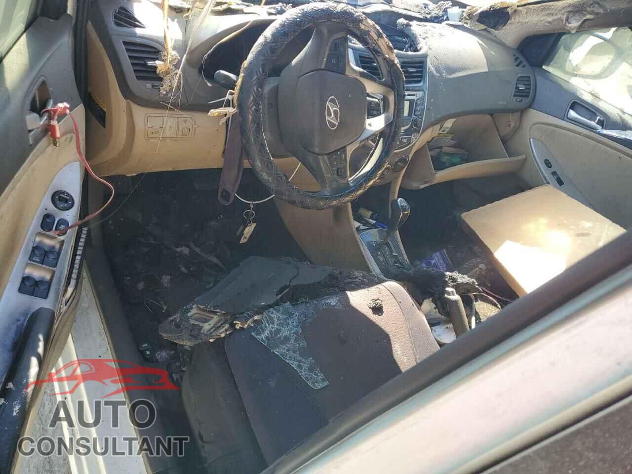 HYUNDAI ACCENT 2012 - KMHCU4AE7CU169069