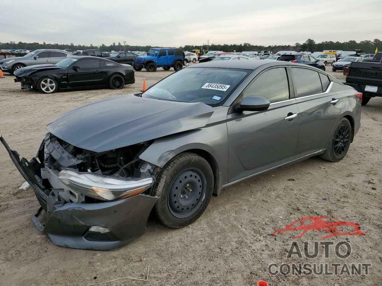 NISSAN ALTIMA 2019 - 1N4BL4BV2KC215435