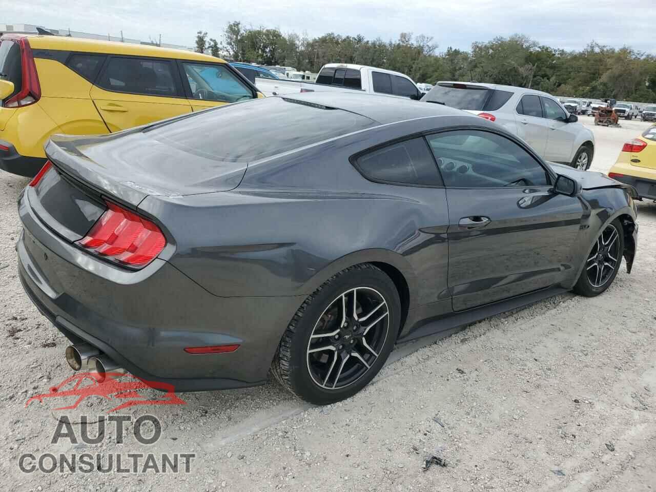 FORD MUSTANG 2018 - 1FA6P8CF9J5153636