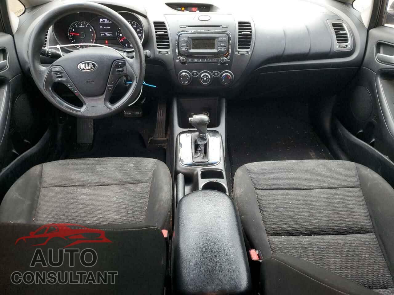 KIA FORTE 2017 - 3KPFK4A73HE114357