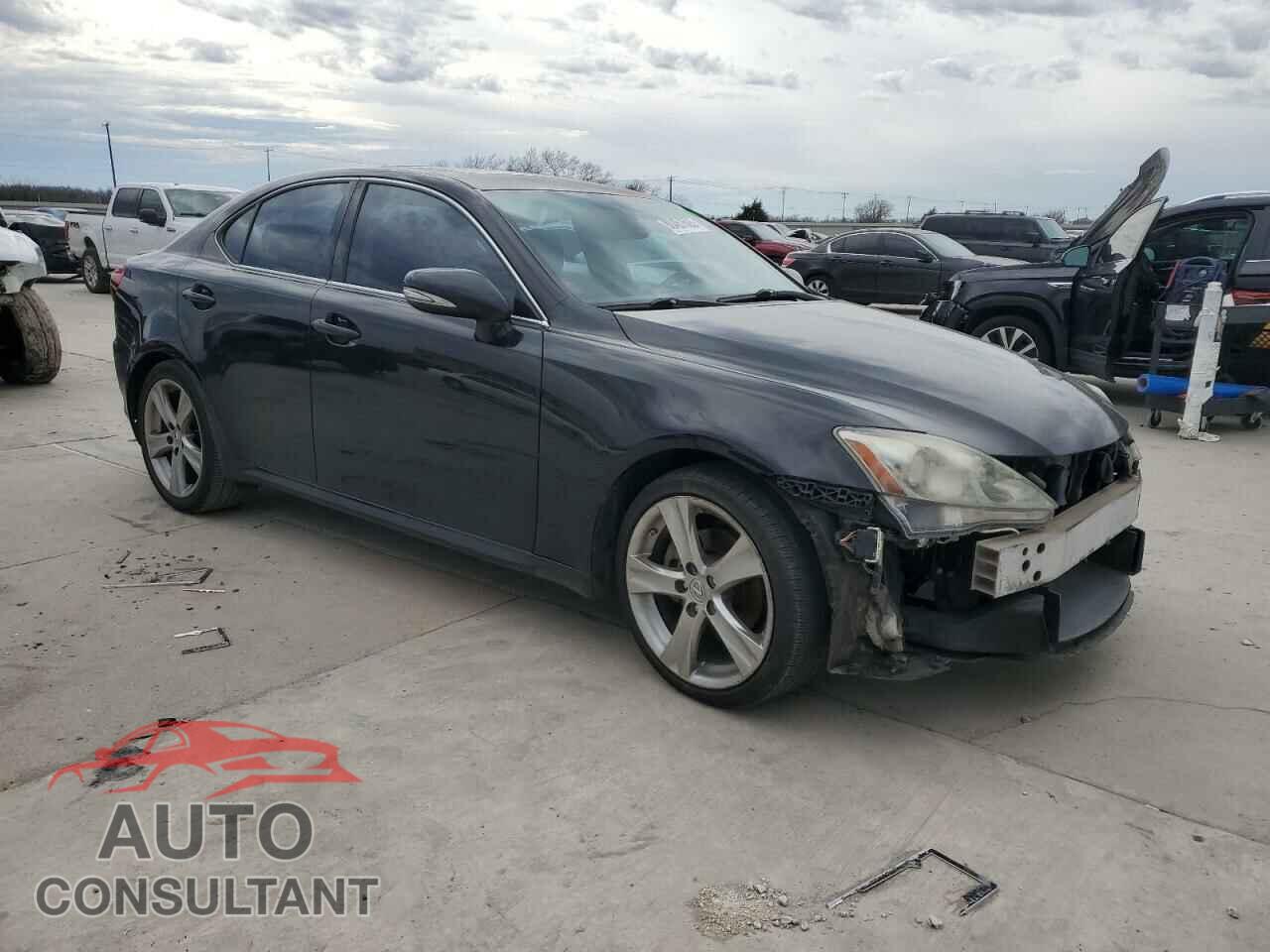 LEXUS IS 2011 - JTHBF5C22B2100995