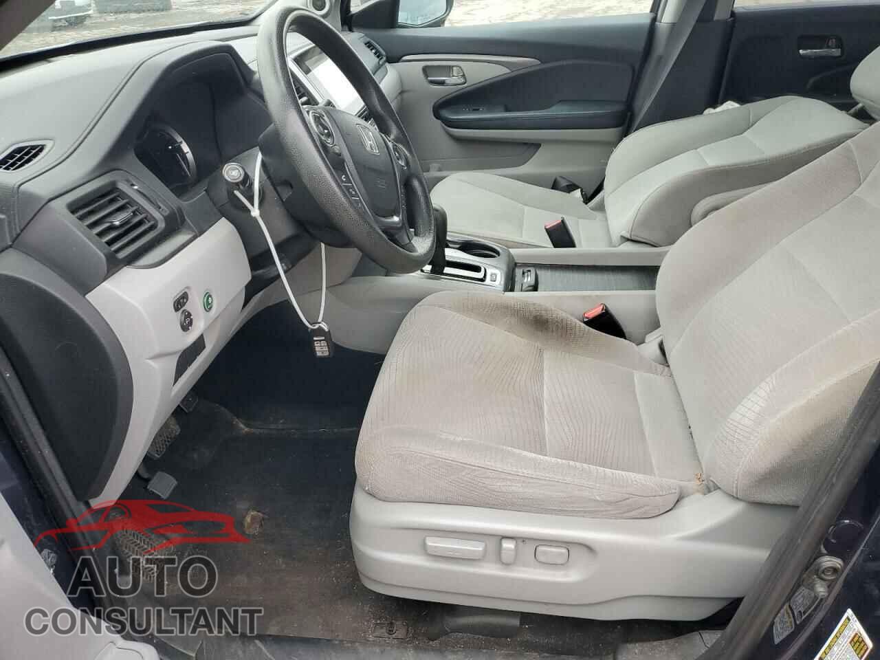 HONDA PILOT 2016 - 5FNYF6H3XGB013482