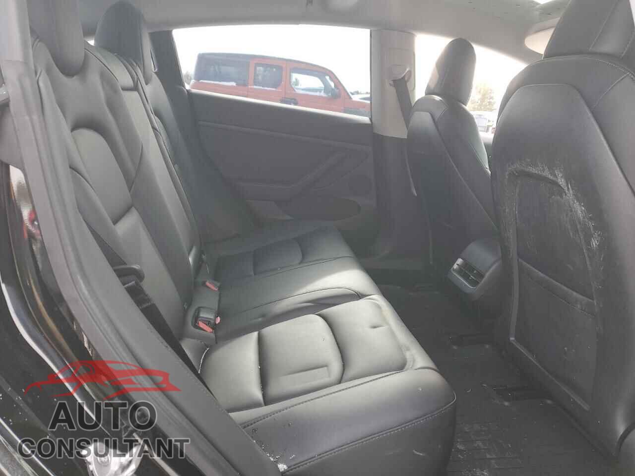 TESLA MODEL 3 2022 - 5YJ3E1ECXNF275276