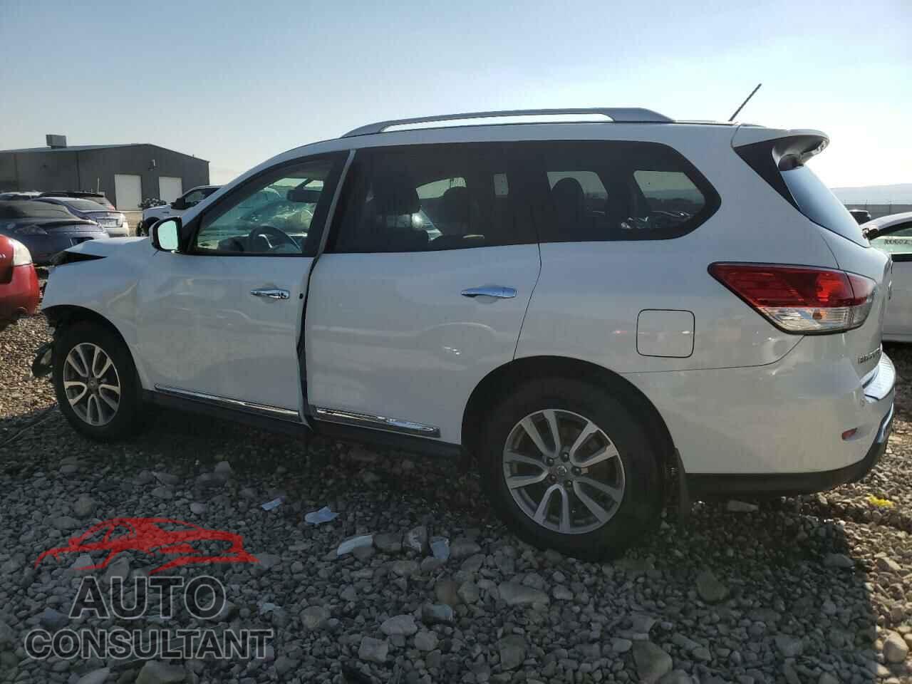 NISSAN PATHFINDER 2014 - 5N1AR2MMXEC717347