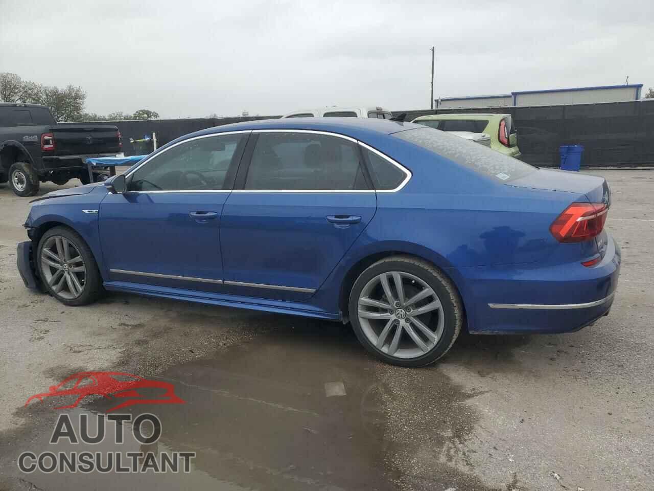 VOLKSWAGEN PASSAT 2017 - 1VWDT7A3XHC006163