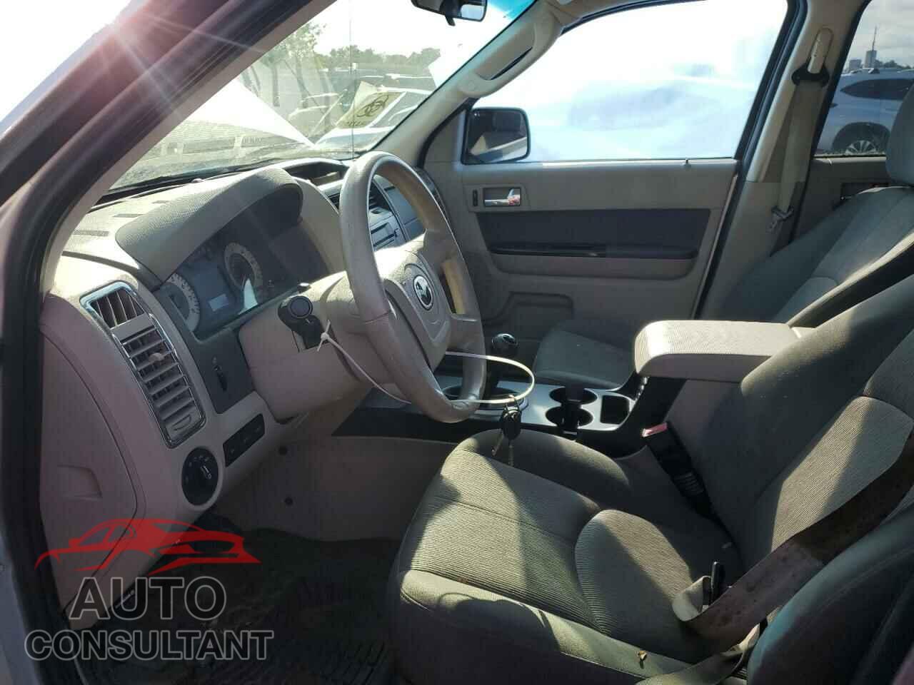 MAZDA TRIBUTE 2009 - 4F2CZ02729KM03847