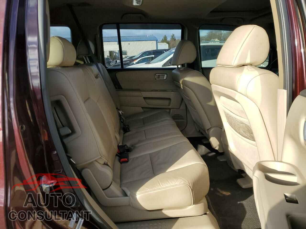HONDA PILOT 2010 - 5FNYF4H58AB022646