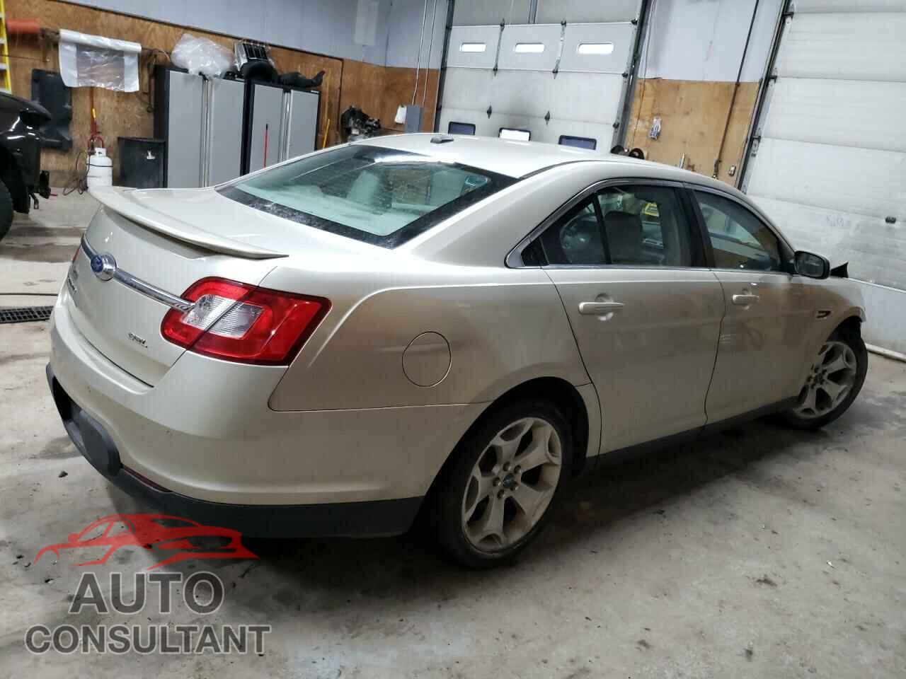 FORD TAURUS 2011 - 1FAHP2EW8BG175572