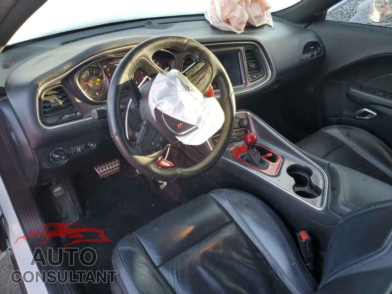 DODGE CHALLENGER 2018 - 2C3CDZGG7JH205597