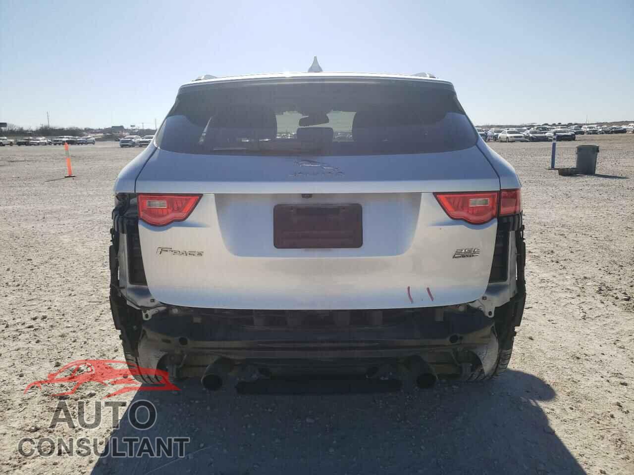 JAGUAR F-PACE 2017 - SADCK2BV3HA497387