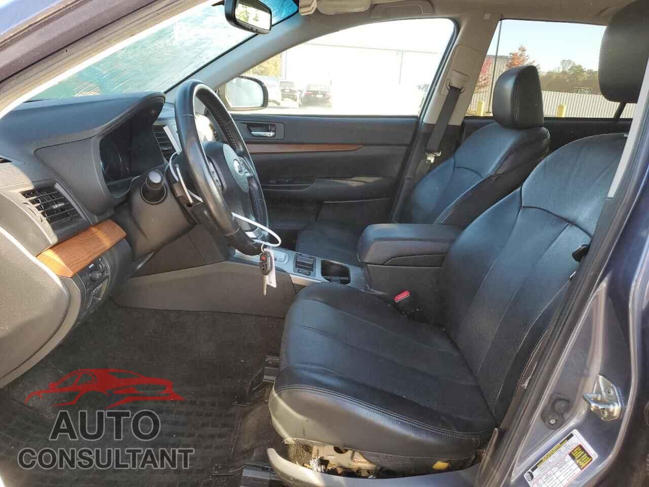 SUBARU OUTBACK 2014 - 4S4BRBLC1E3289259