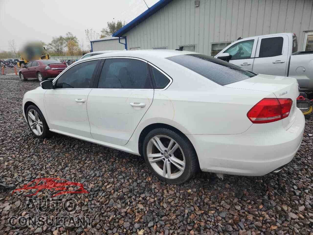 VOLKSWAGEN PASSAT 2015 - 1VWBV7A33FC084556