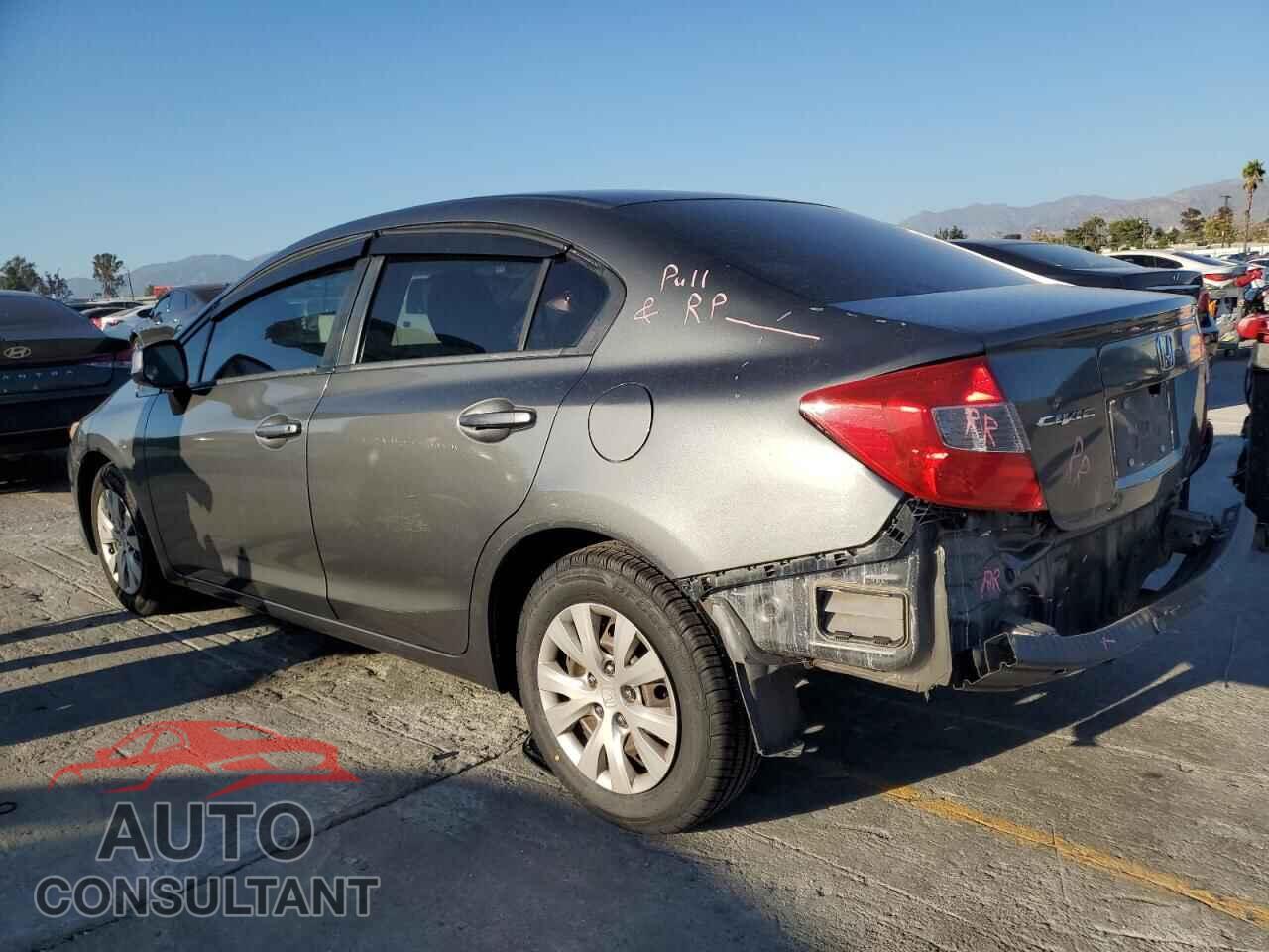 HONDA CIVIC 2012 - 19XFB2F58CE380591