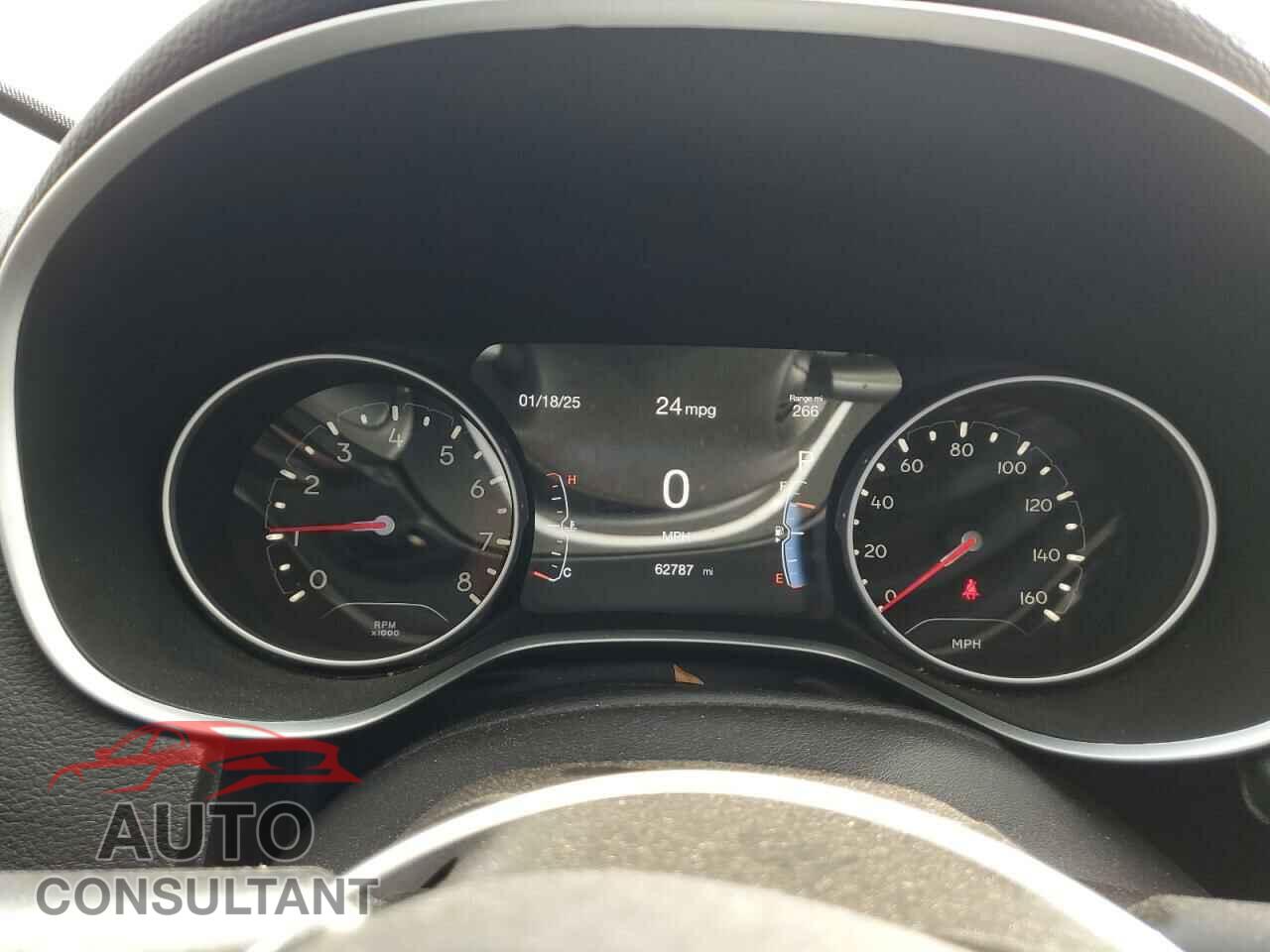 JEEP COMPASS 2018 - 3C4NJDCB5JT329806