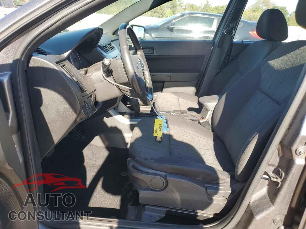 FORD FOCUS 2011 - 1FAHP3FN6BW194428