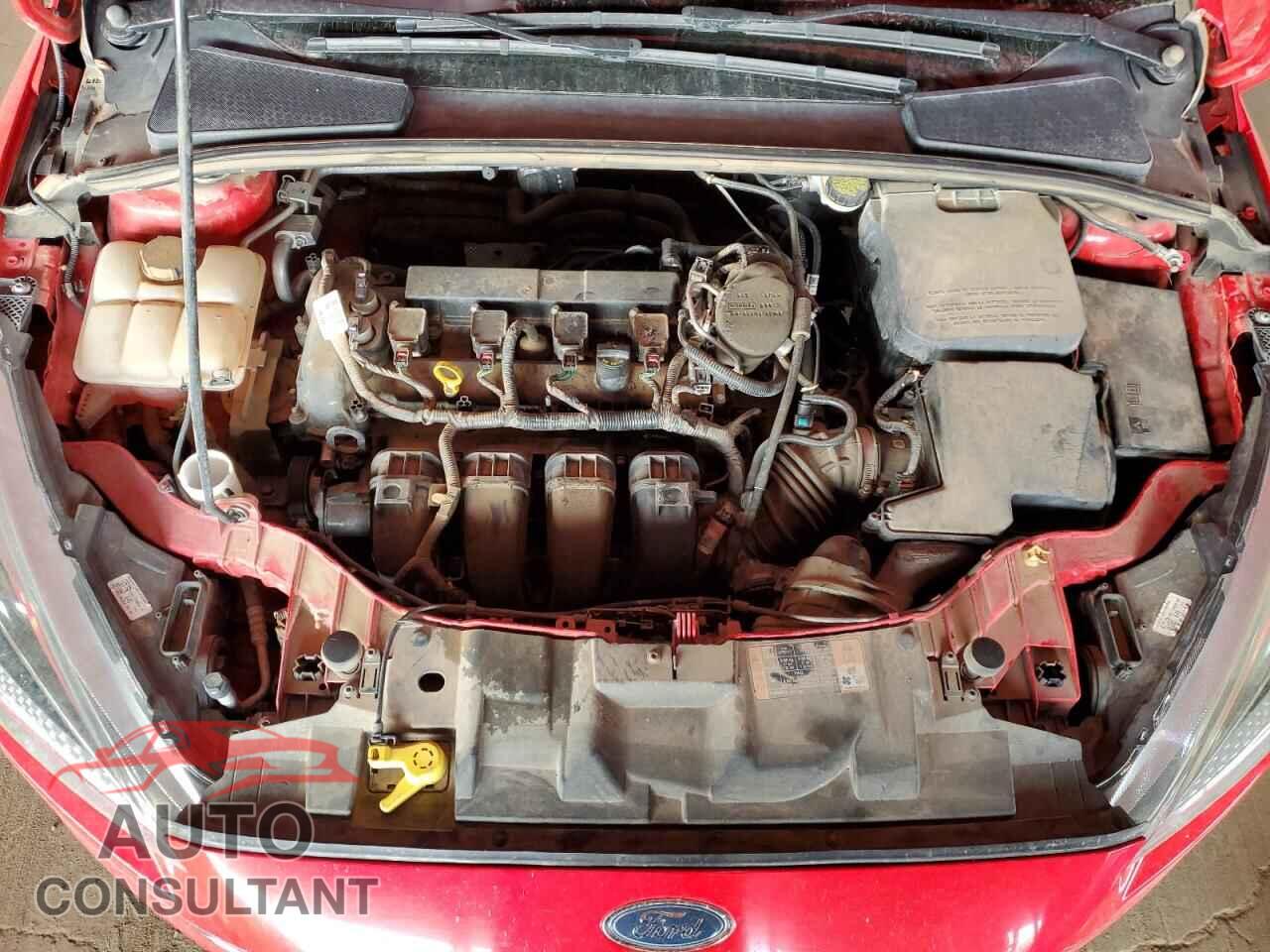 FORD FOCUS 2015 - 1FADP3F27FL221566