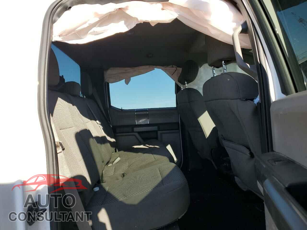 FORD F-150 2017 - 1FTEW1E85HFA68313