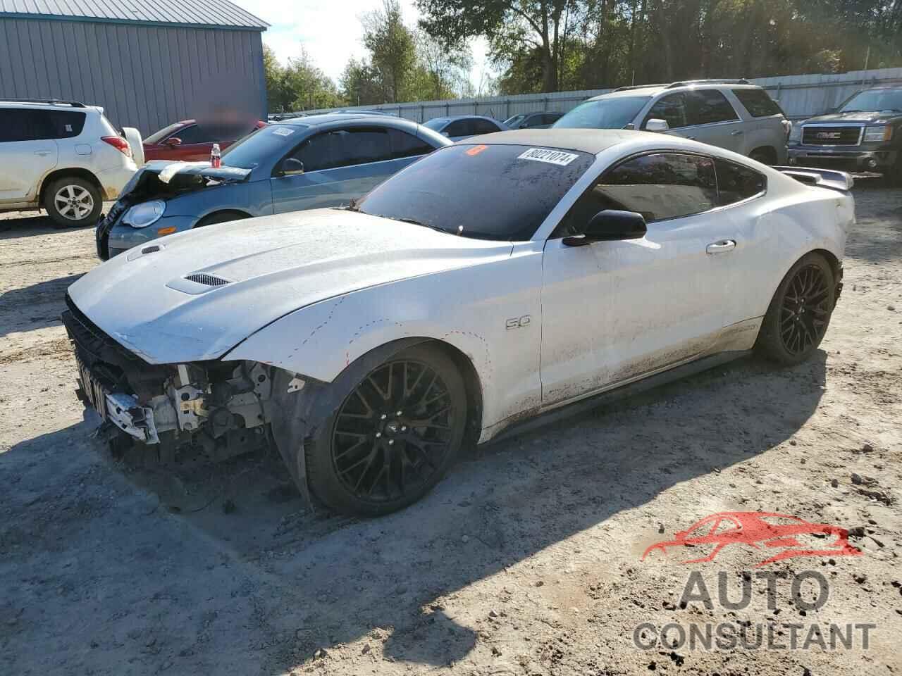 FORD MUSTANG 2020 - 1FA6P8CF3L5183671