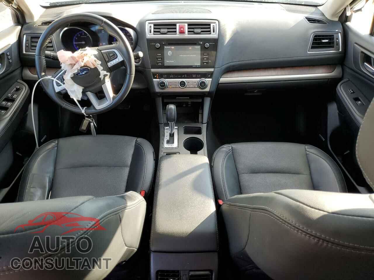 SUBARU OUTBACK 2017 - 4S4BSENC8H3320336
