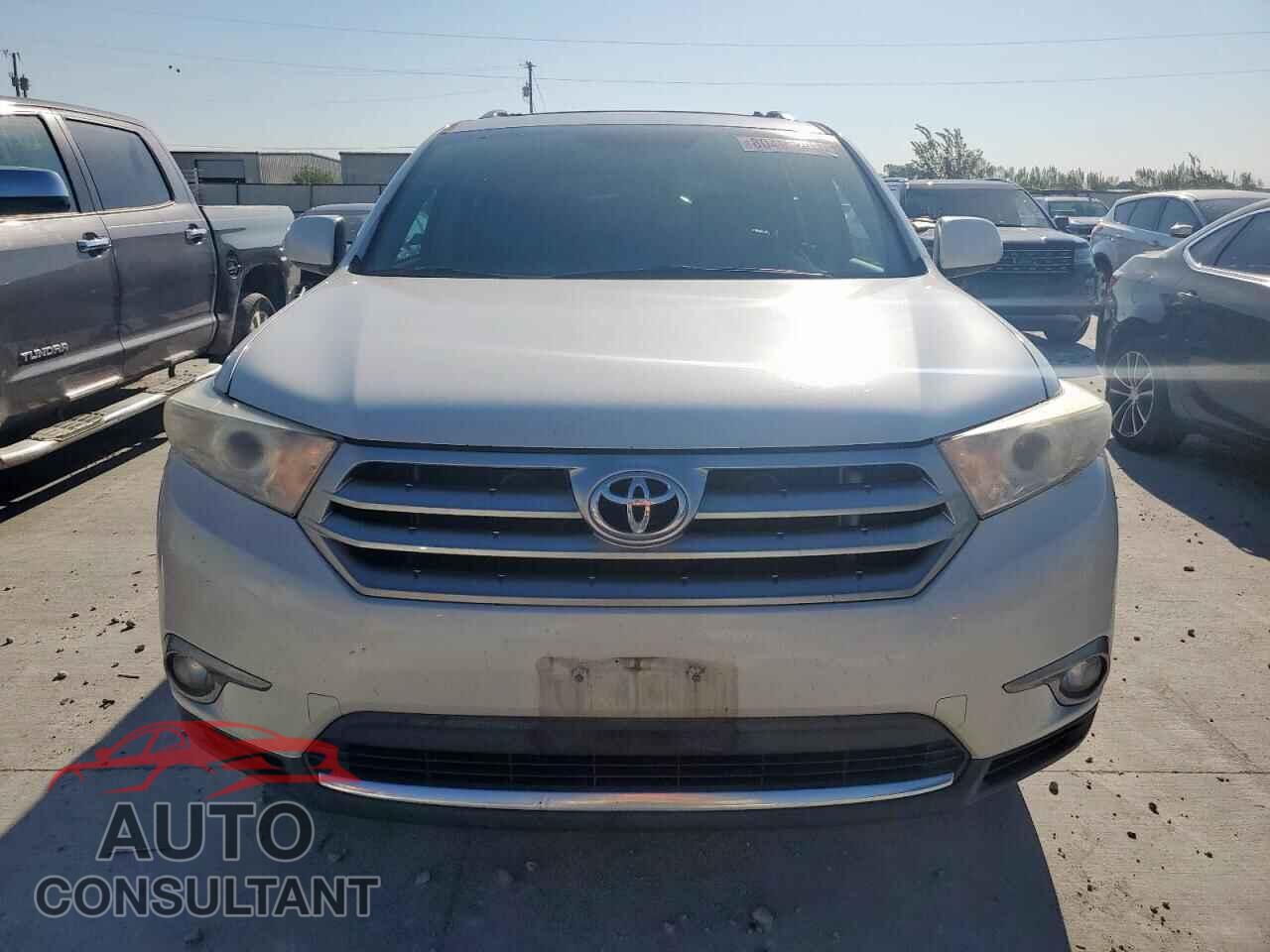 TOYOTA HIGHLANDER 2013 - 5TDZK3EH8DS120181