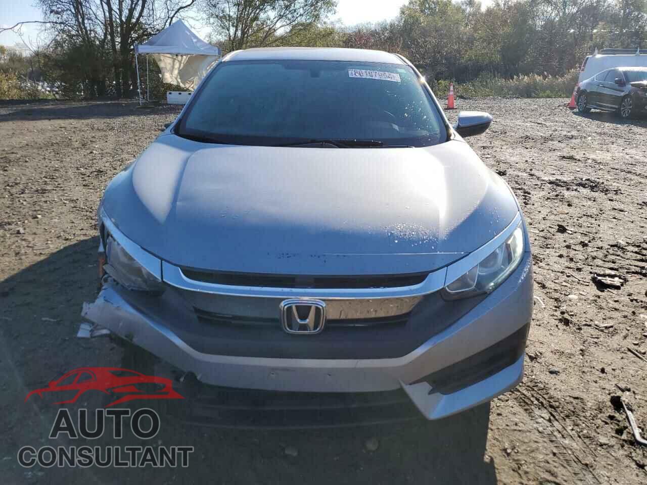 HONDA CIVIC 2017 - 2HGFC2F50HH555944