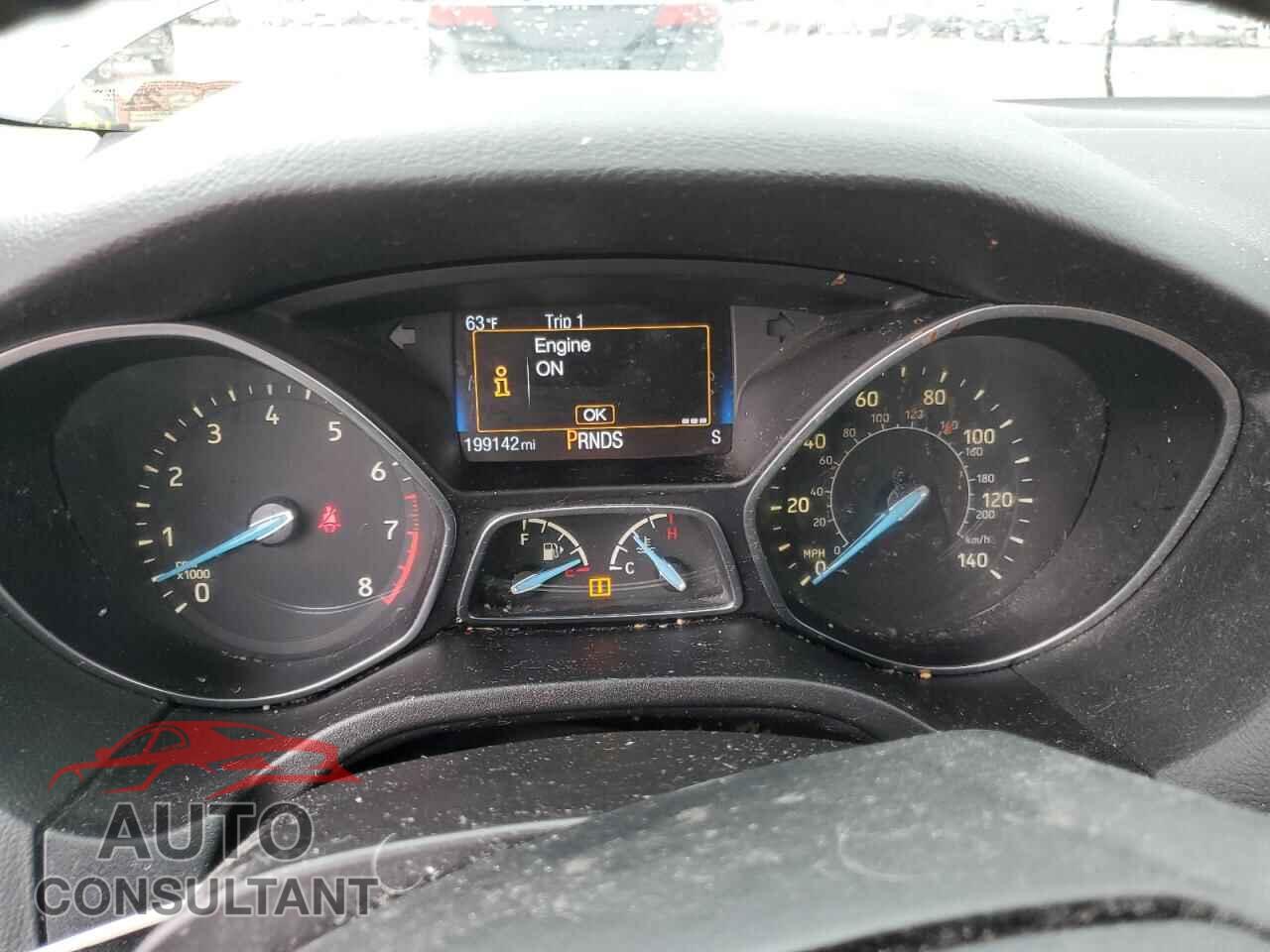 FORD FOCUS 2015 - 1FADP3F26FL346123