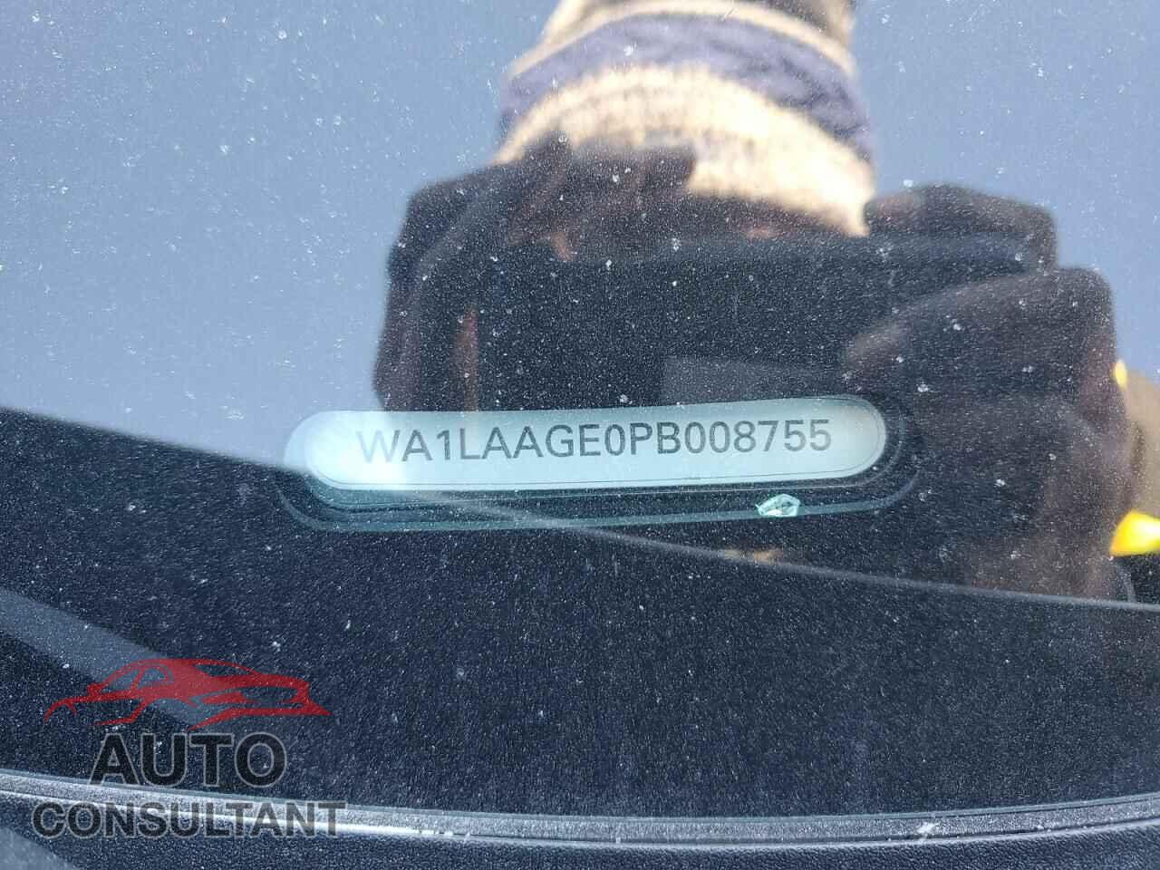 AUDI E-TRON 2023 - WA1LAAGE0PB008755