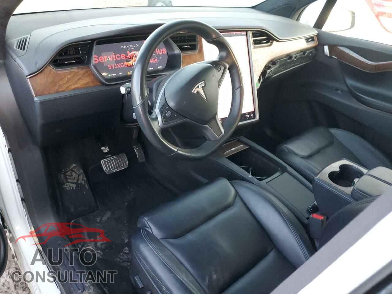 TESLA MODEL X 2020 - 5YJXCBE27LF236484