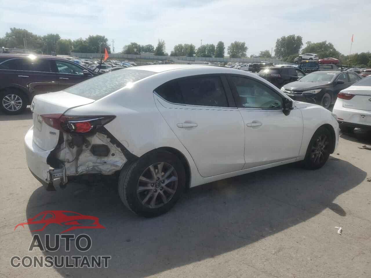 MAZDA 3 2017 - 3MZBN1U71HM122458