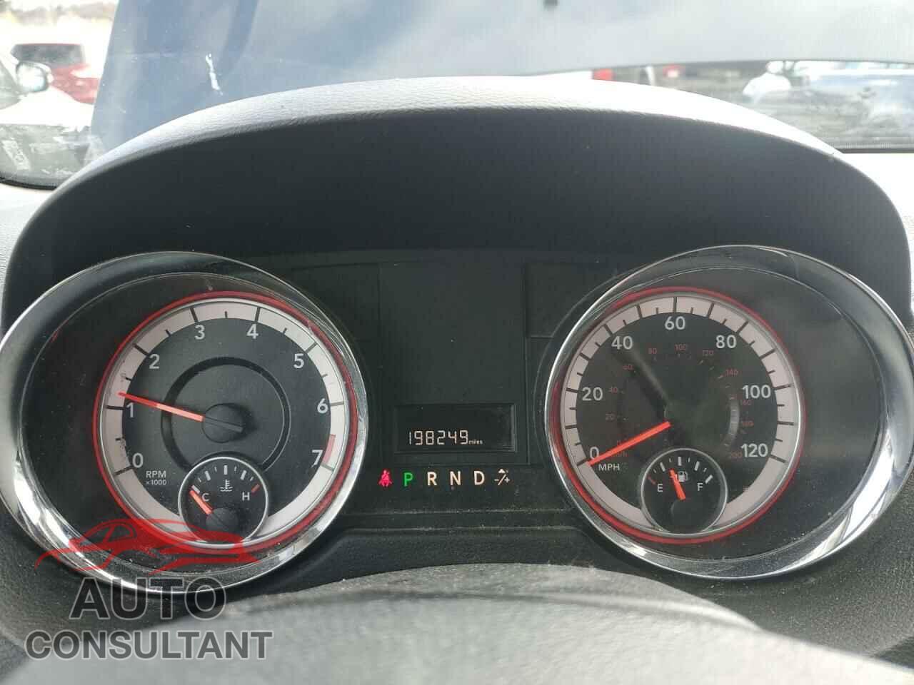 DODGE CARAVAN 2013 - 2C4RDGCG2DR790572