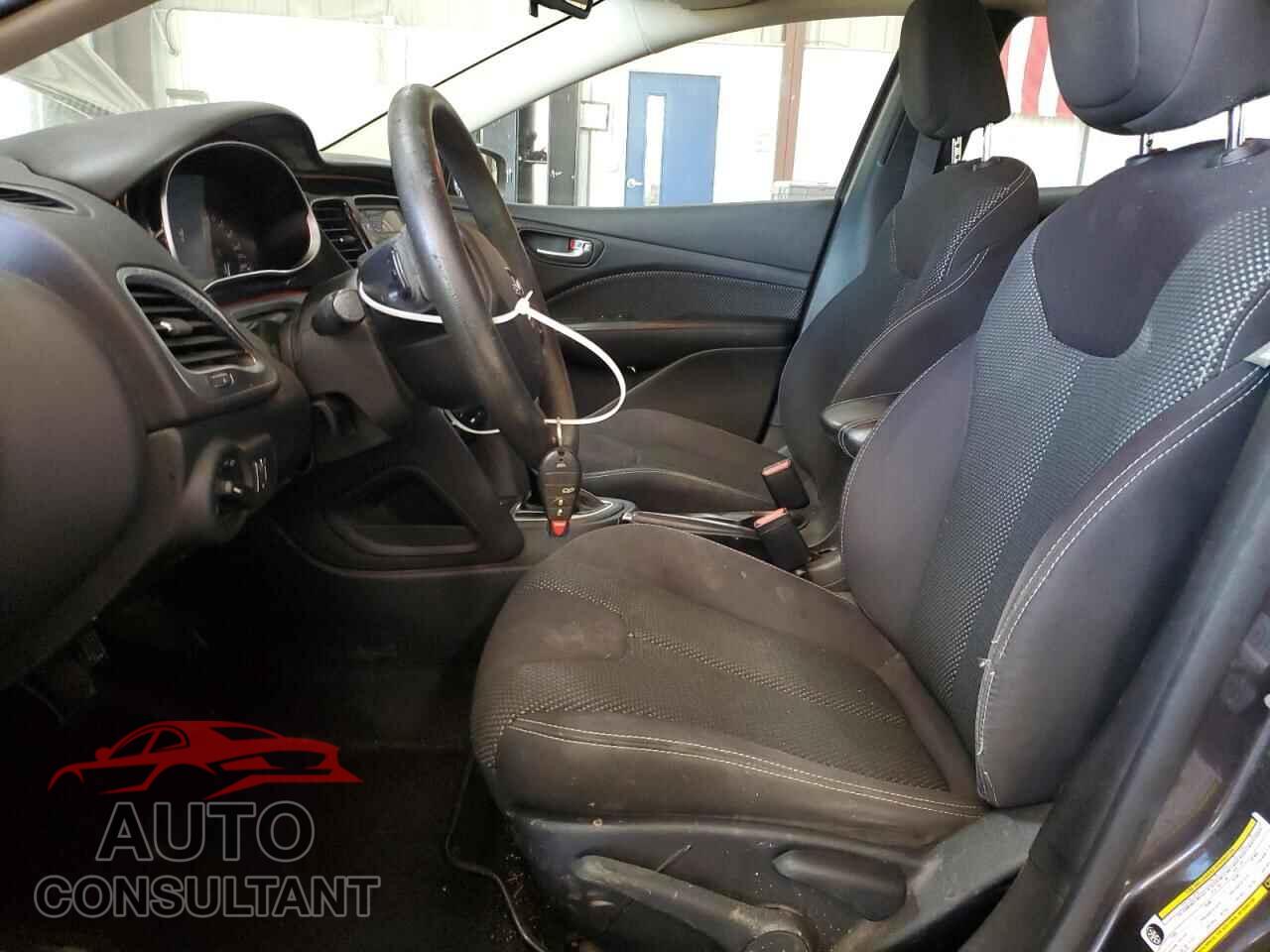 DODGE DART 2015 - 1C3CDFBB3FD159572