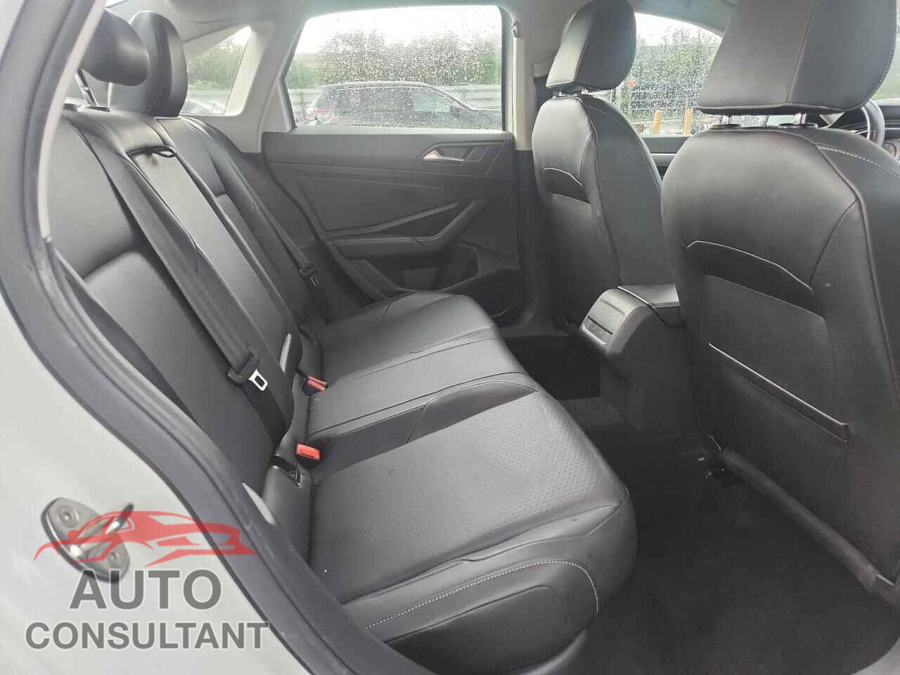 VOLKSWAGEN JETTA 2019 - 3VWC57BU4KM227552