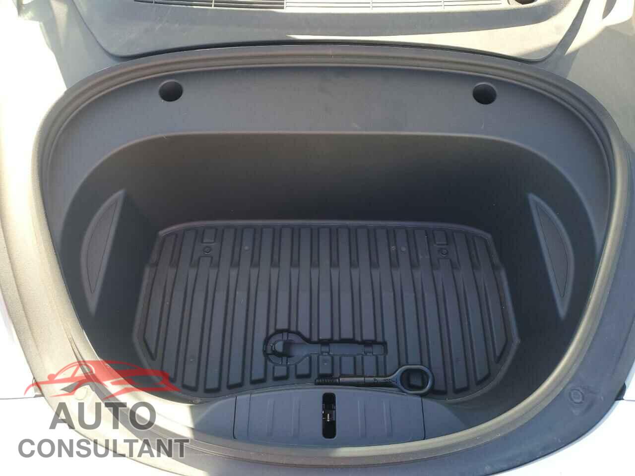 TESLA MODEL 3 2022 - 5YJ3E1EA9NF329634