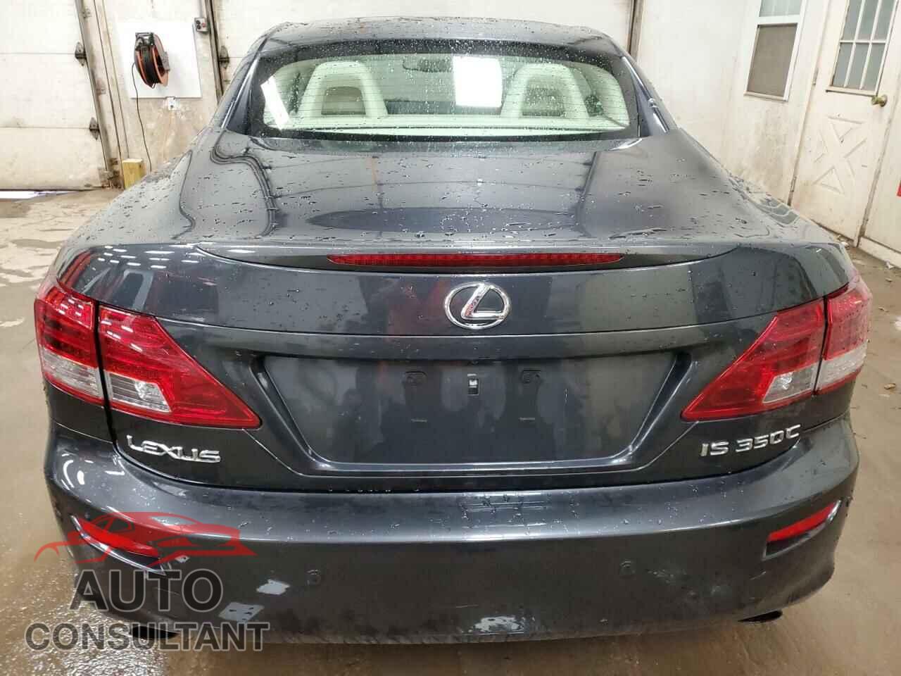 LEXUS IS 2010 - JTHFE2C24A2503216